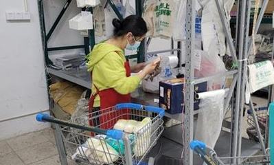 左手生鮮蔬菜、右手日用百貨,送到家穩(wěn)穩(wěn)的!